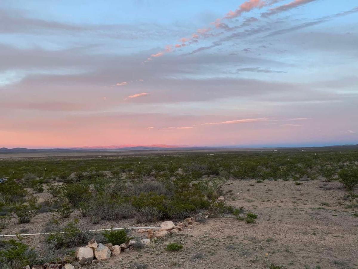 Camping At Desert Gardens Oasis In Lobo, Tx Van Horn Luaran gambar