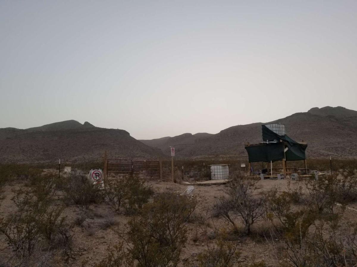 Camping At Desert Gardens Oasis In Lobo, Tx Van Horn Luaran gambar