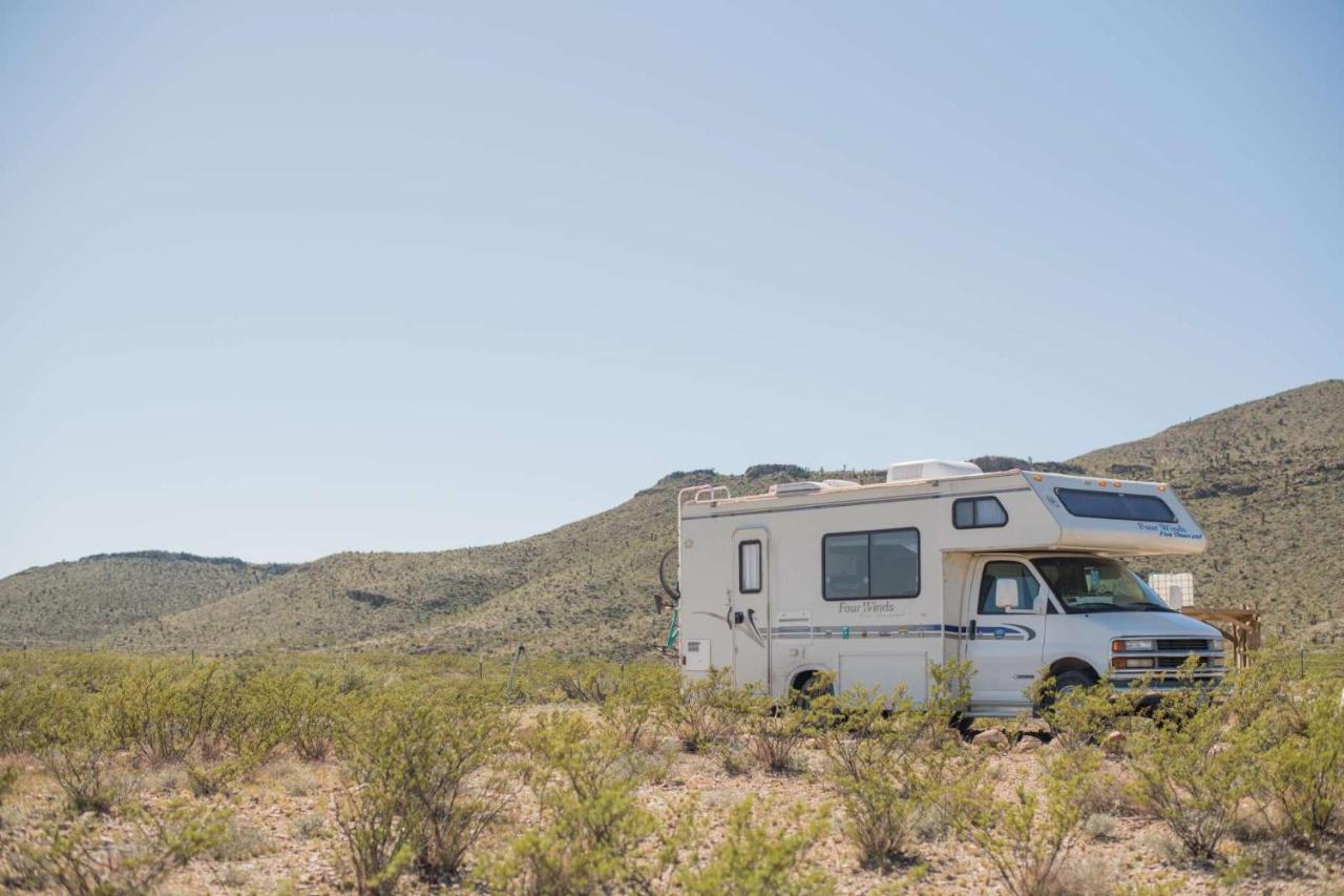 Camping At Desert Gardens Oasis In Lobo, Tx Van Horn Luaran gambar